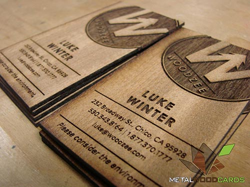 kartu-nama-bisa-dibuat-dari-bahan-kayu