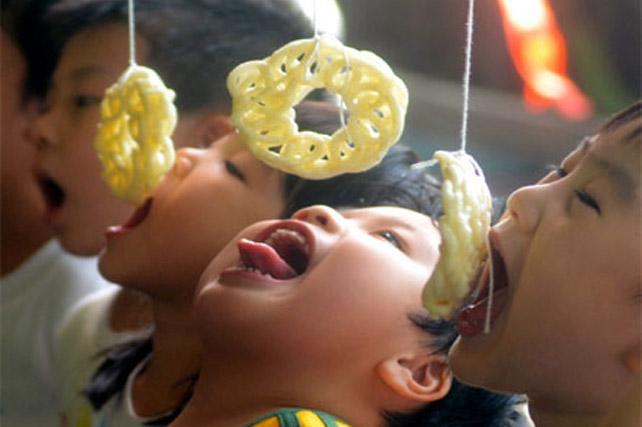 ide-lomba-makan-kerupuk