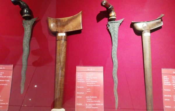 Filosofi kehidupan yang terkandung dalam keris belum banyak diketahui. Sebagian besar masyarakat masih memahami keris sebagai senjata pusaka atau jimat yang bisa memberikan kemudahan. (kesolo.com/gna)