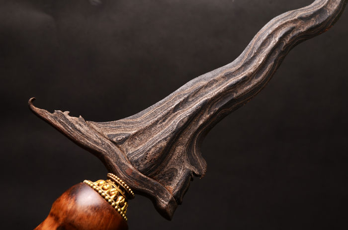 Sejarah Keris, Filosofi, dan Detil Bagiannya