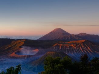 matahari terbiit bromo