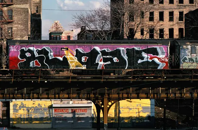Blade graffiti photo by Martha Cooper